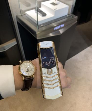 vertu纬图vision高端商务手机评测,vertu威图手机怎么样