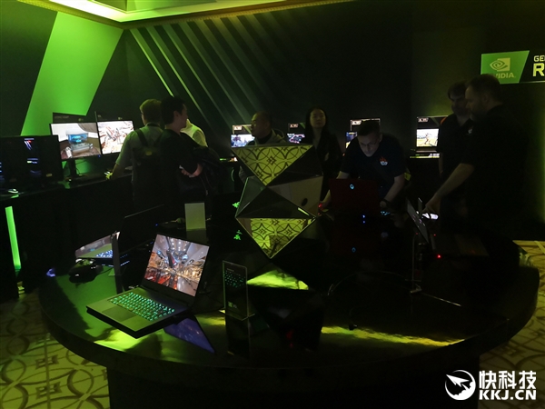 RTX20系列Max-Q游戏本集体秀：不止轻薄更有窄边框