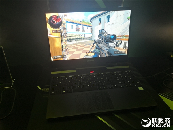 RTX20系列Max-Q游戏本集体秀：不止轻薄更有窄边框