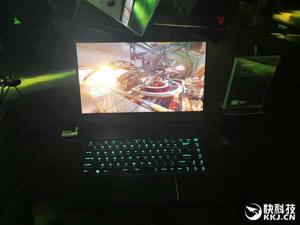 RTX20系列Max-Q游戏本集体秀：不止轻薄更有窄边框