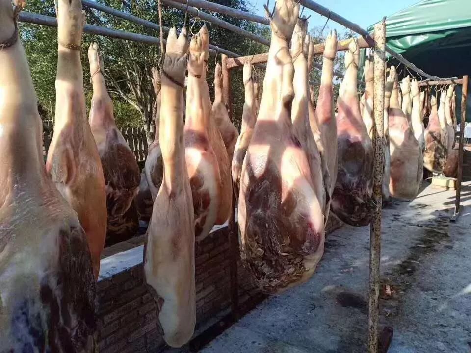 一站式买全!余杭这家土鲜店把纯正的土货都搬来了!酱鸭、毛腌鸡、猪头肉……