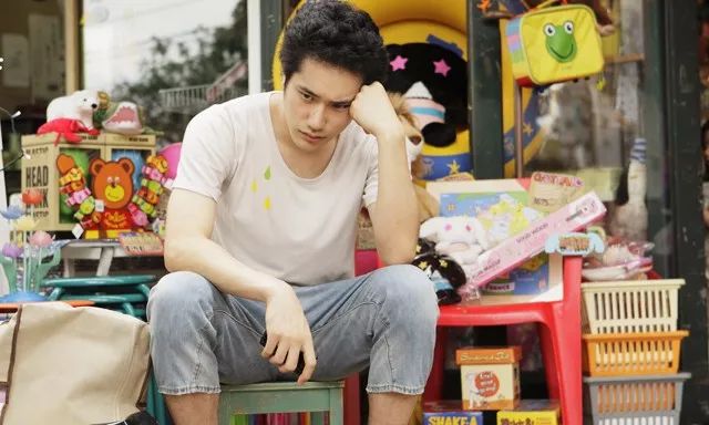 久坐，温柔的“慢性自杀”：每天坐多久，决定了你的寿命