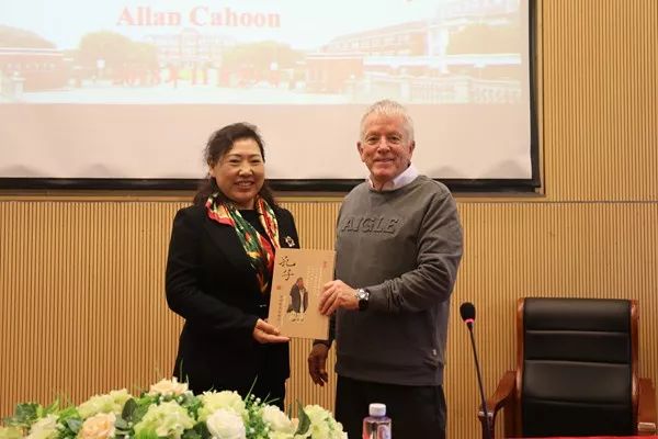 藏在松江叶榭镇里的这所大学，实力越来越厉害了！