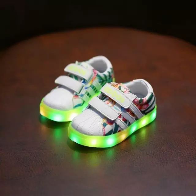 给孩子选一双好鞋究竟有多大学问？看文避坑点这里！