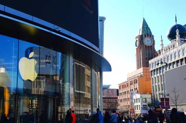 苹果打起价格战iphone全系降价,iphone大幅度降价多少钱