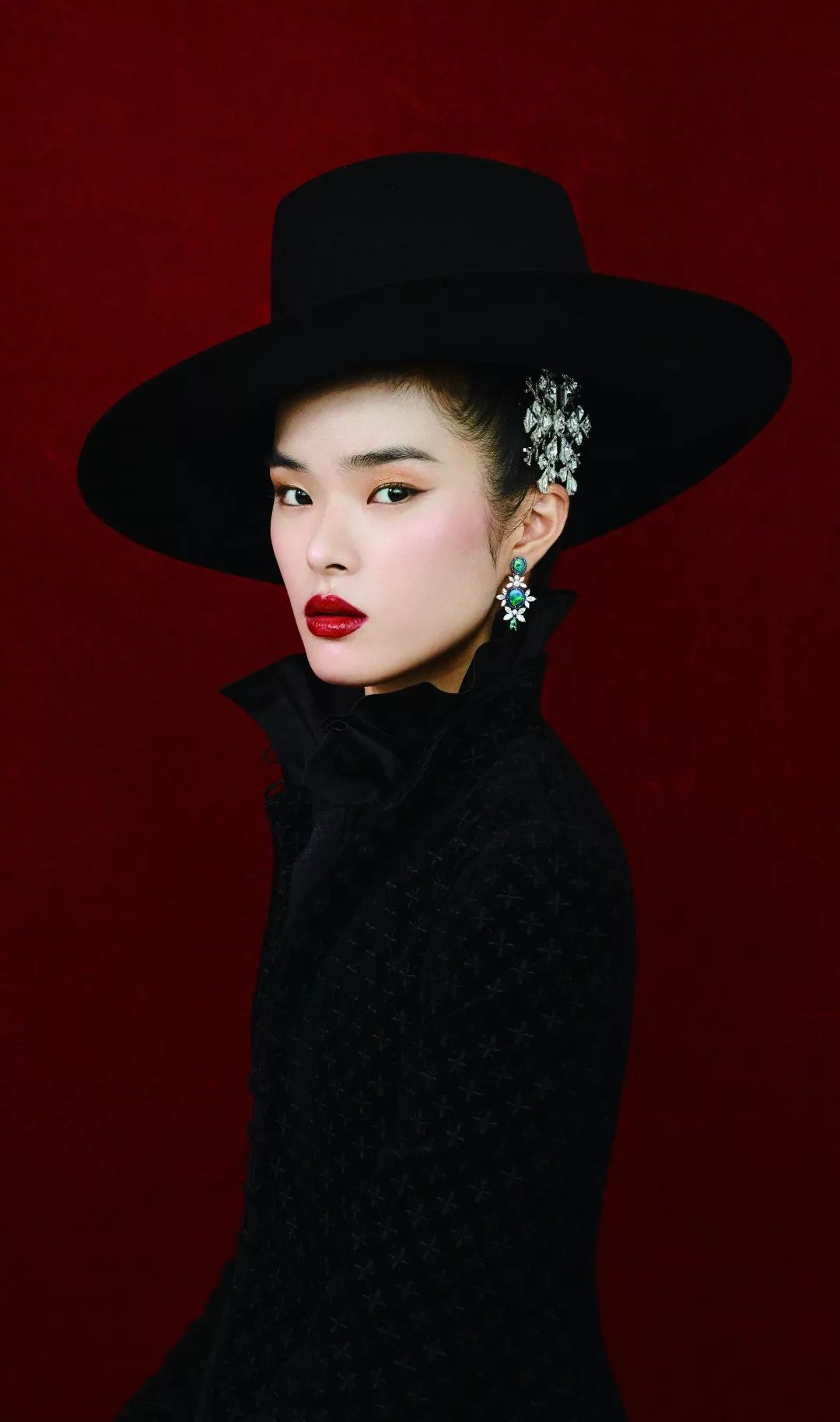 最好看的年会小黑裙,不管有没有年会都可穿的小黑裙