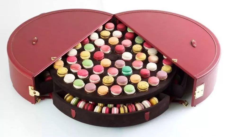 适合工薪阶层背的包,不同收入的仙女都适合背什么包