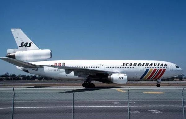 整个北欧的设计,都在这架飞机上