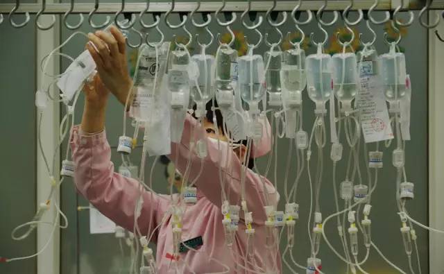 河南省2018年门诊输液政策,郑州的医院现在不让输液了吗