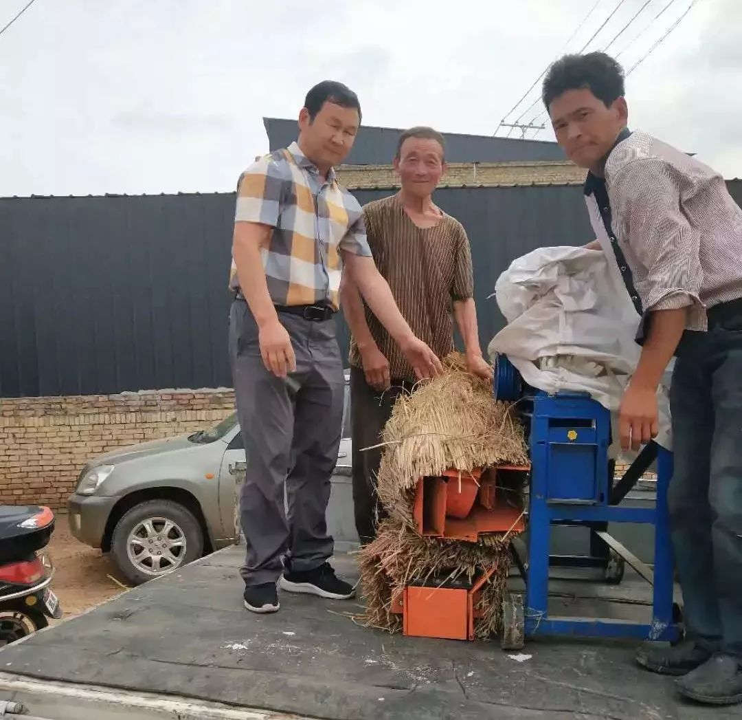 「乌审·民情日记」大牛地村第一书记朝格吉乐图