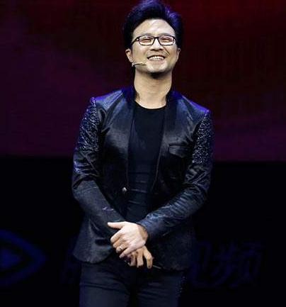 汪峰歌曲传唱,汪峰演唱会完整版最好听的歌