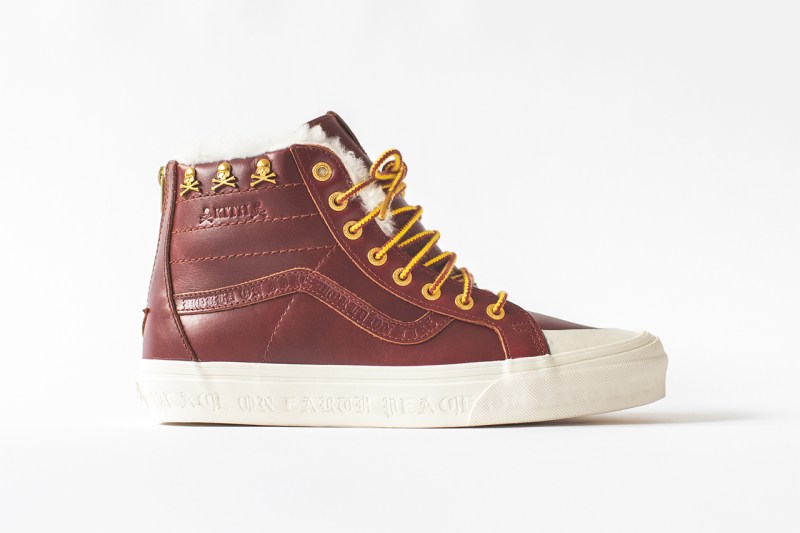 奢华的“暗黑鼻祖”！KITHxMMWxVans三方联名实物欣赏