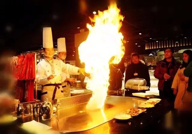 美食林新城购物广场电话,美食林综合商场