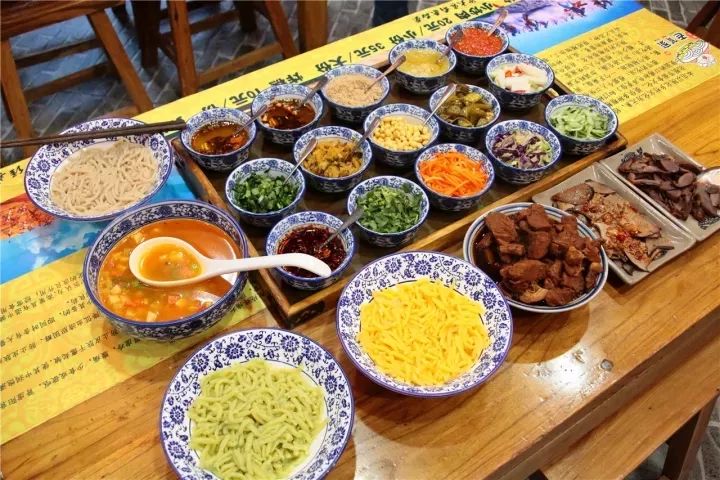 美食林新城购物广场电话,美食林综合商场