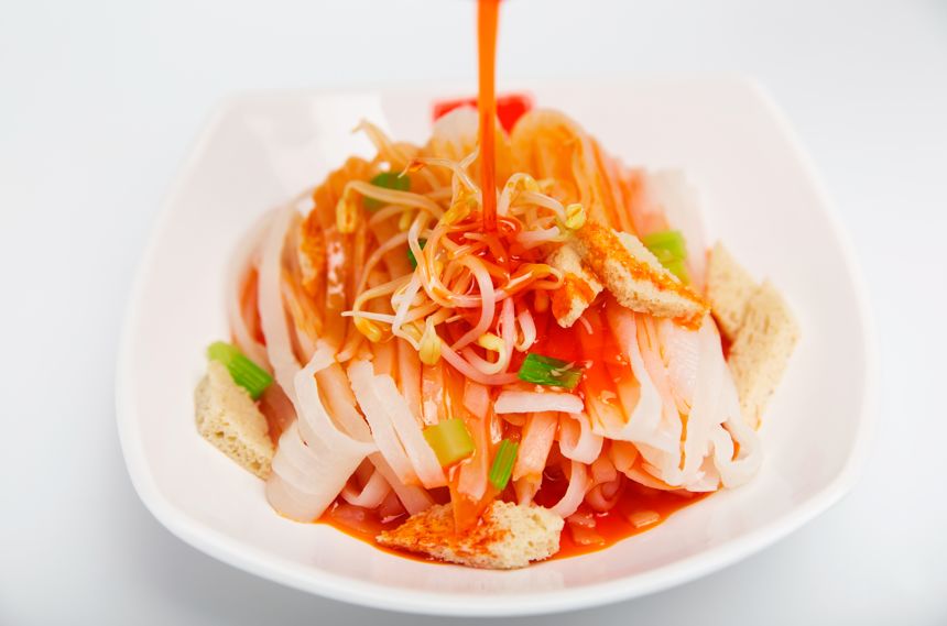 西安要开锦鲤大会了！戴森、SK2、迪奥直接送！全场美食免费吃！