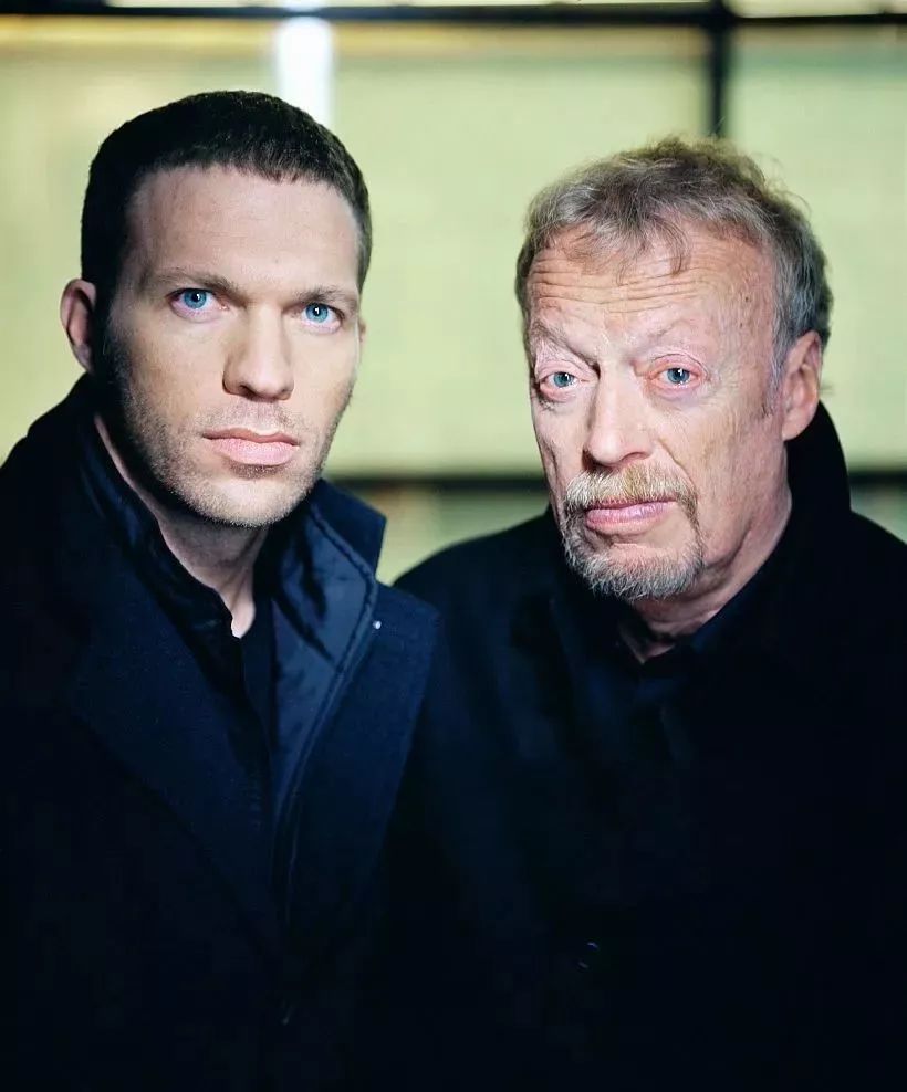 拍不好《大黄蜂》就回家继承2000亿家产!美国王思聪的逆天人生