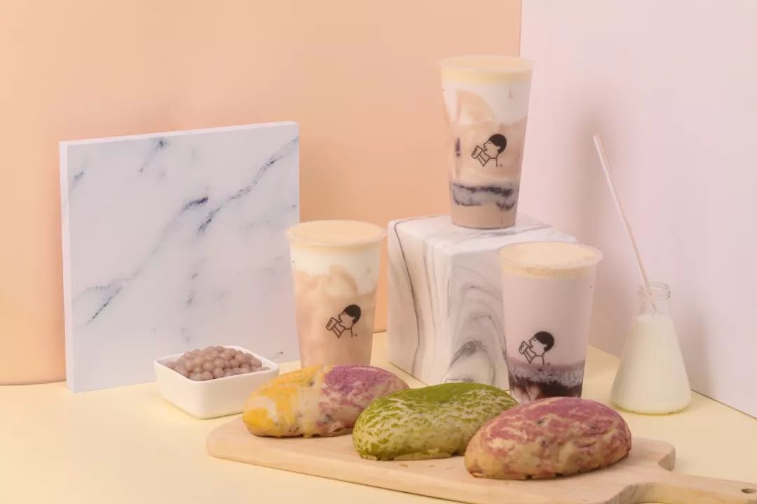 奶茶店集体卖黑糖和芋泥，难道是巧合吗？｜YiMagazine金字招牌