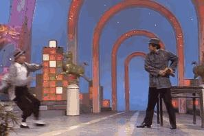 「思考」历经35年的春晚语言类节目越来越不好笑了?这事你想过么