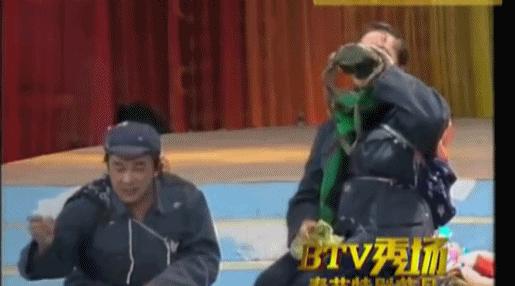 「思考」历经35年的春晚语言类节目越来越不好笑了?这事你想过么