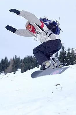 在韩国打工能兼职吗,身在韩国可以接国内的兼职吗