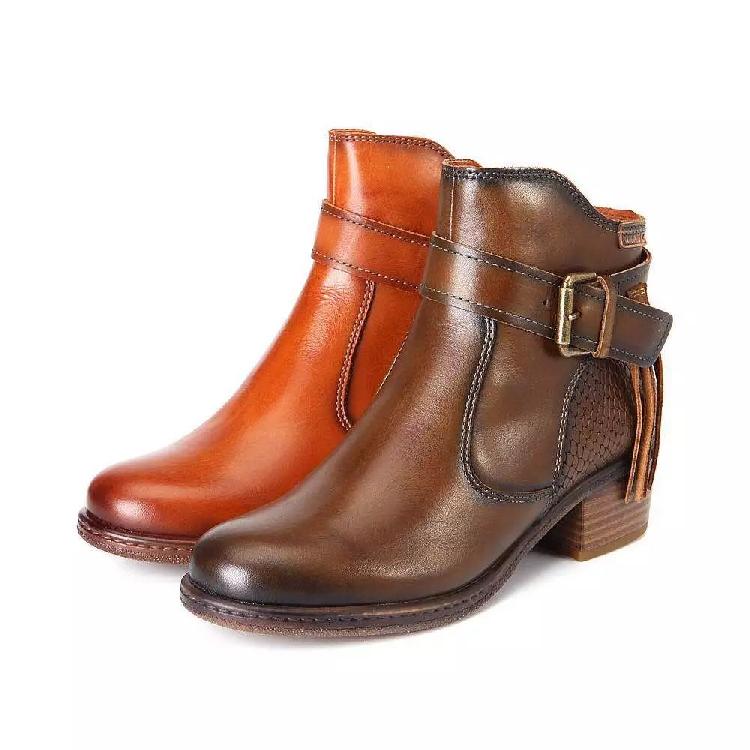 解放碑新世纪百货女装,解放碑新世纪女装