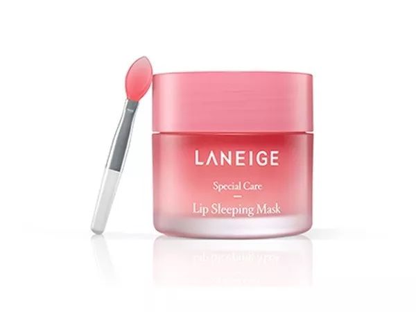 唇裂唇干用什么口红,长期唇干唇裂脱皮怎么回事