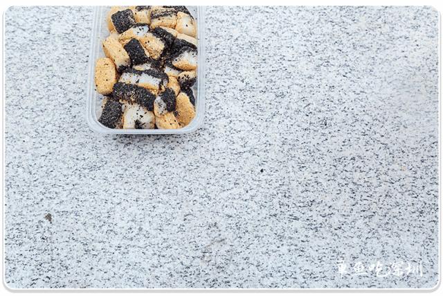 巨无霸肉松芋泥糯米糍吃货视频,巨无霸芋泥糯米糍