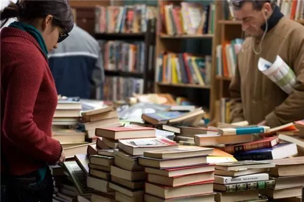 那些留学生都怎么样了,那些国外留学的人过得怎样