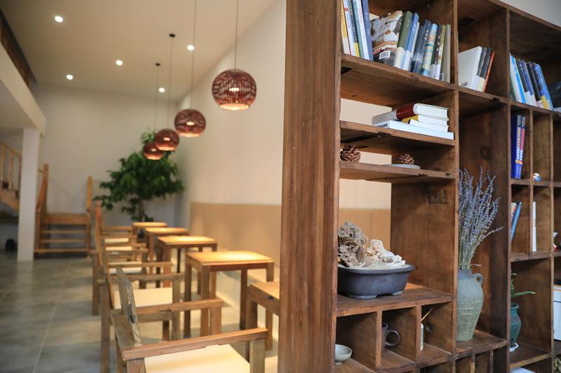 触摸历史印记感受时代新生,触摸历史记忆追忆城市风华