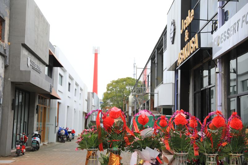 触摸历史印记感受时代新生,触摸历史记忆追忆城市风华