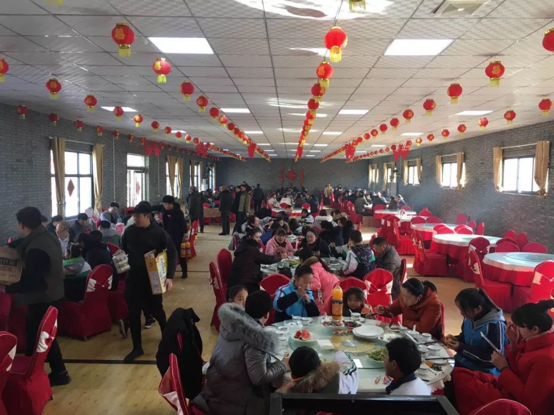 啷个哩个啷合唱,朗格里格朗