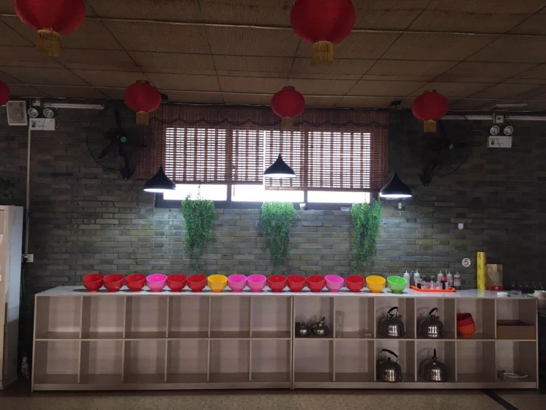 啷个哩个啷合唱,朗格里格朗