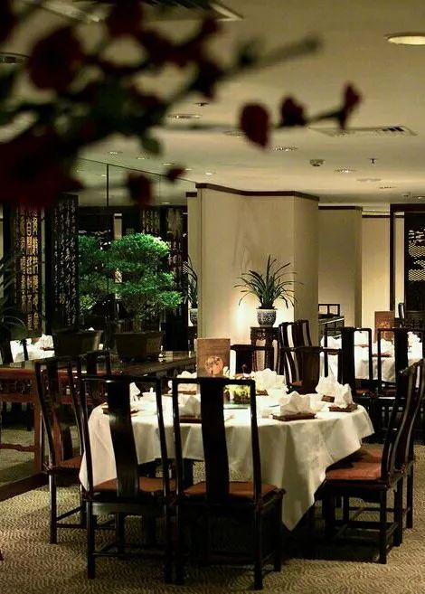 米其林黑珍珠餐厅南京,南京金鹰米其林餐厅