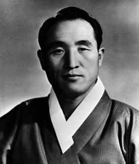 淫乱换血、逼良为娼、“包围”美国……这个*教邪**什么事都敢干!