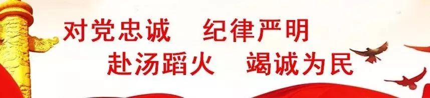 火场救出5人,火场逃生弯腰迅速从安全通道逃离