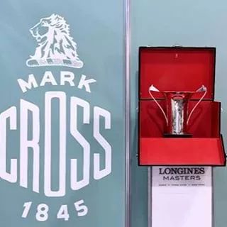 时髦办｜红色单品快入手，防水逆的功力可是一流！