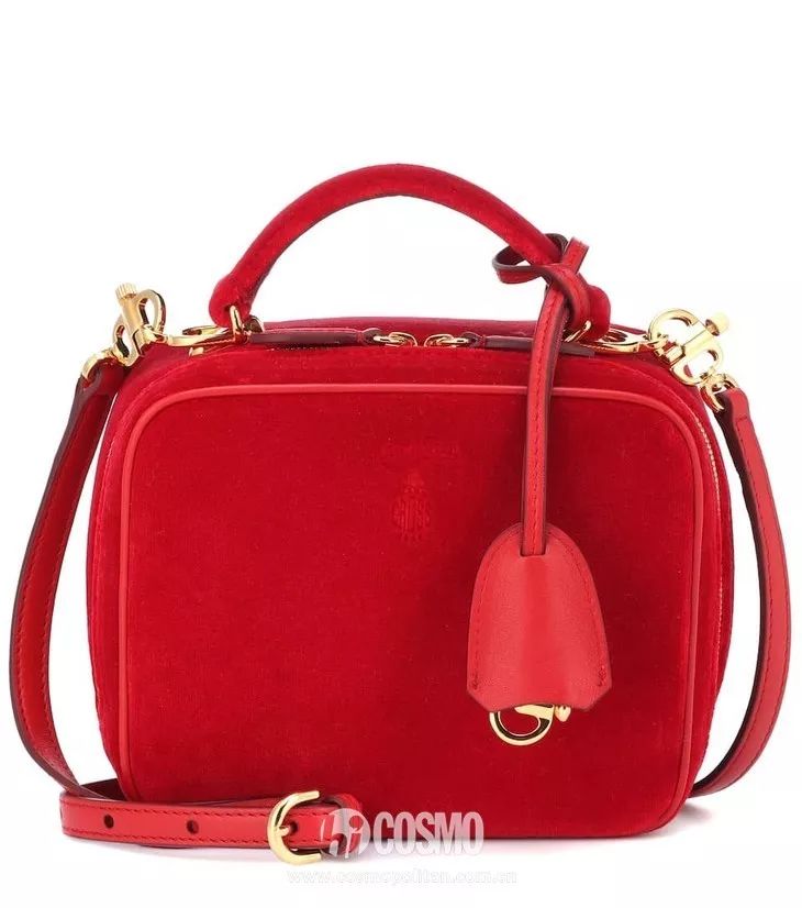 时髦办｜红色单品快入手，防水逆的功力可是一流！