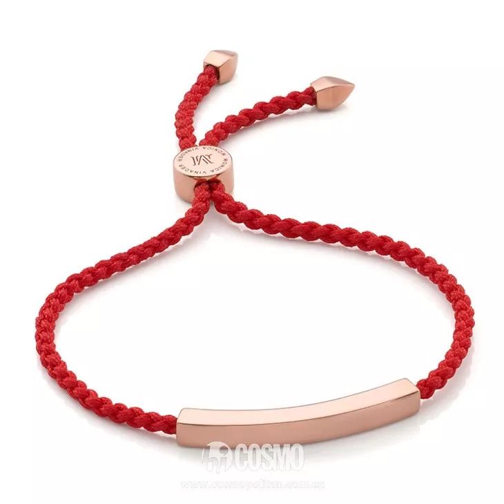 时髦办｜红色单品快入手，防水逆的功力可是一流！