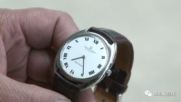 古董钟表骗局有哪些案例,一块古董手表的故事