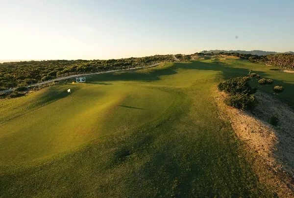 封面扉页目录故事,封面故事大全完整版