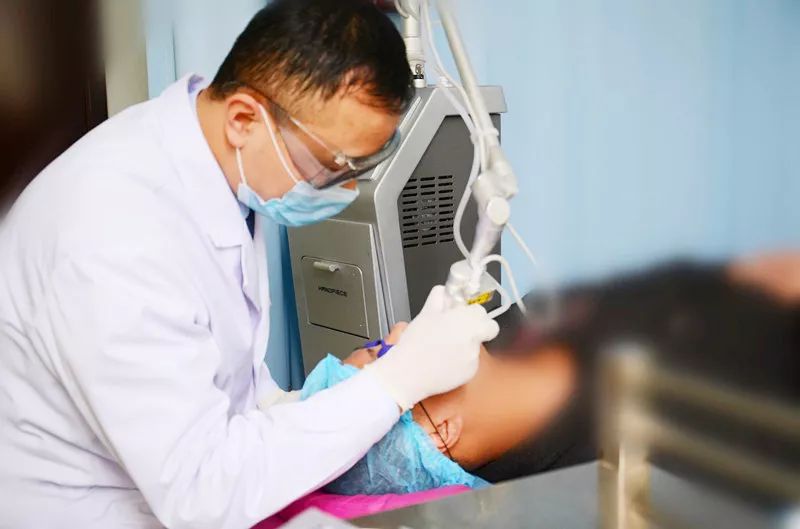 市人民医院实施多项便民措施,医疗美容新政策