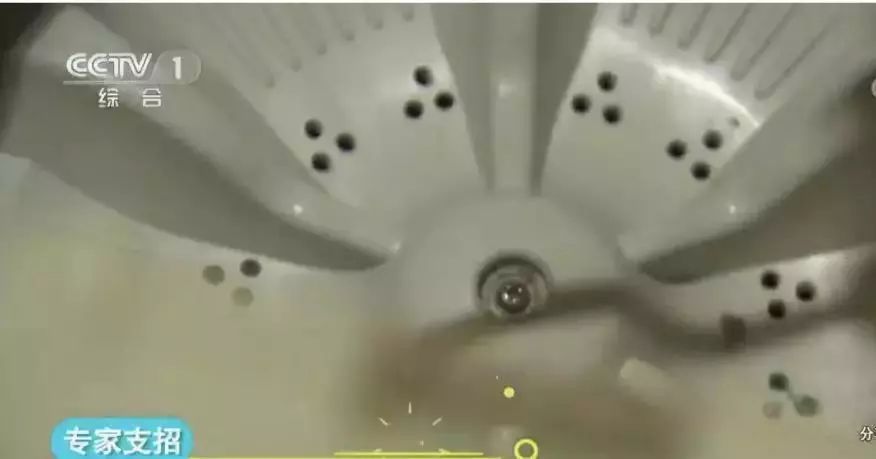 你家的洗衣机有多脏清洗一下吧,你家的洗衣机原来这么脏