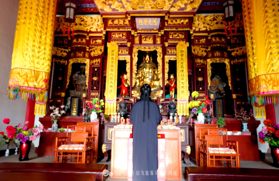 心中都要有属于自己的桃花源,我们终将抵达自己的桃花源