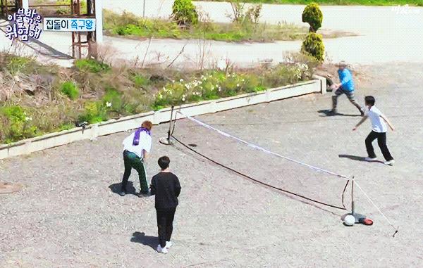 「EXO」「分享」190119被运动之神眷顾的男人——金珉锡就没有他不会的运动