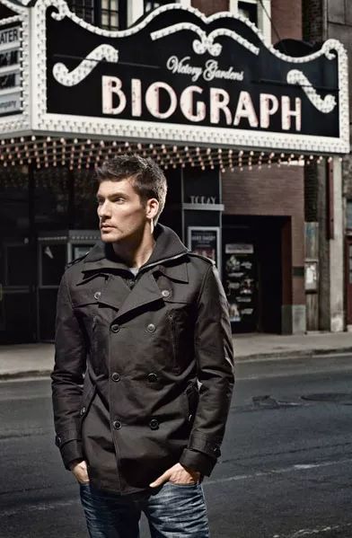 兄弟,你穿过杰克琼斯么?