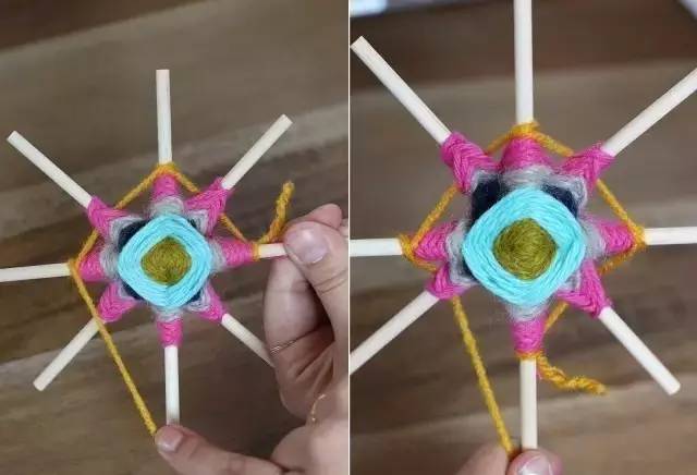 她用牙签搭了个十字，缠上几根毛线，竟也可以美成这样