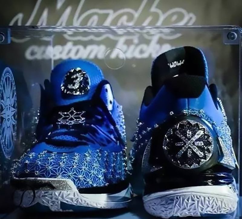 外国人买科比球鞋,外国人买安踏球鞋