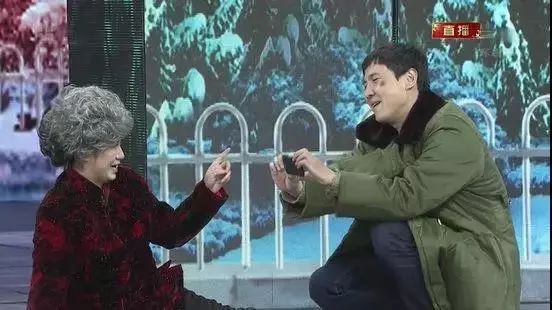 「思考」历经35年的春晚语言类节目越来越不好笑了?这事你想过么