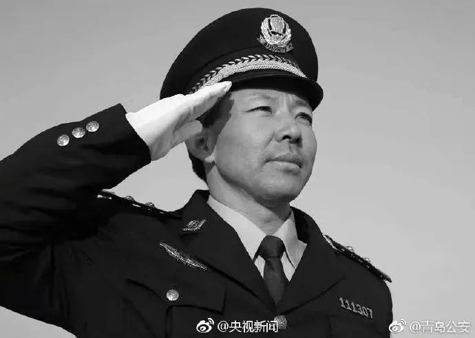 新闻早班车｜突发！3死1伤！铜陵长江大桥一轿车与客车碰撞！