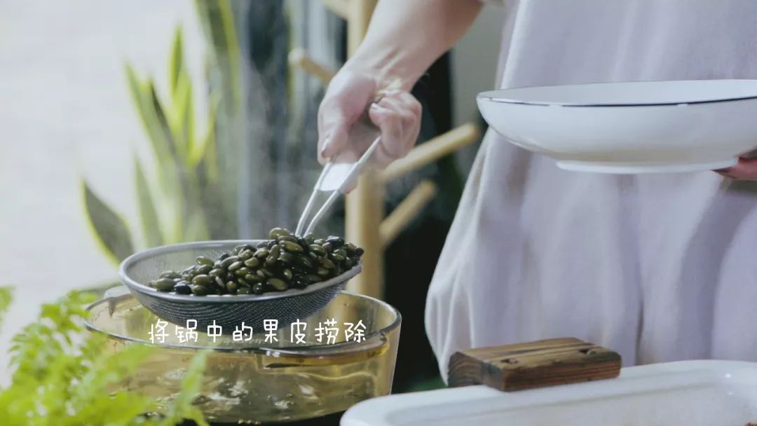 染毛线的正确方法,什么样的羊毛毛线可以手染